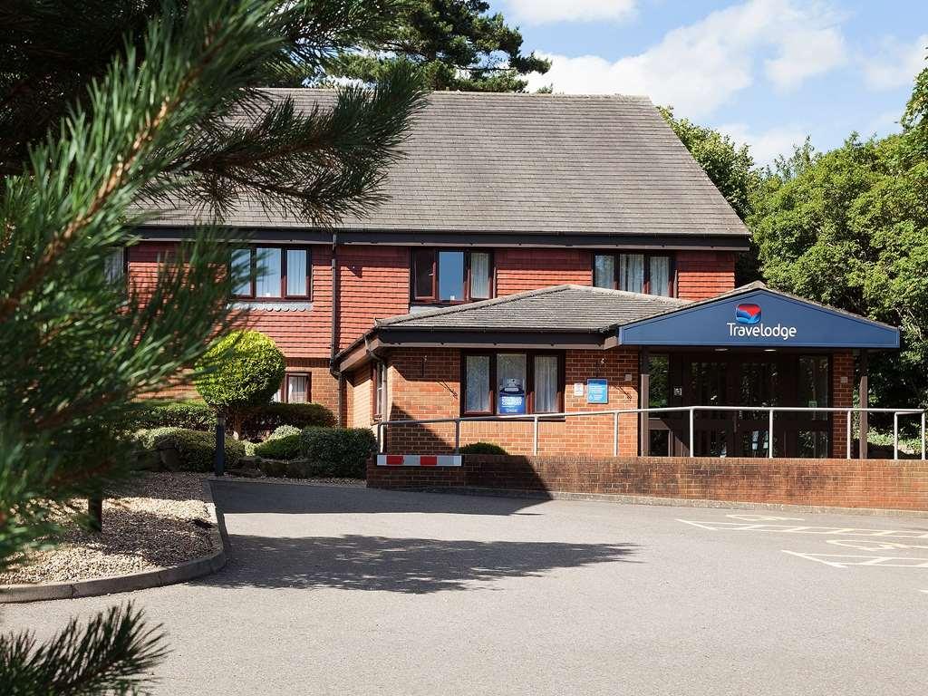 Travelodge Bracknell Zewnętrze zdjęcie