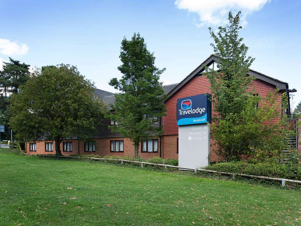 Travelodge Bracknell Zewnętrze zdjęcie